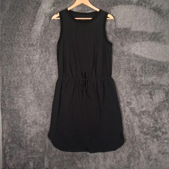 Athleta Rincon black sleeveless rushing waistband women's size Medium - Picture 3 of 9